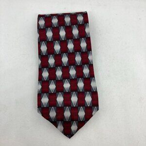 Facets men’s tie